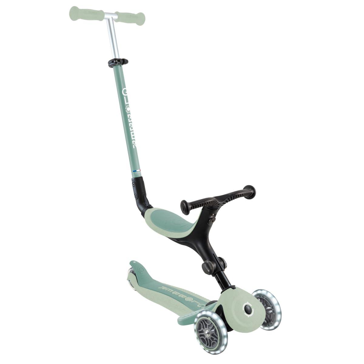 GLOBBER GO-UP Active Lights ECO 3in1 – Tretroller, Dreirad und Laufrad für Kinder – höhenverstellbares Kinderfahrzeug – 3rädrig bis 7 Jahre – Pistazie